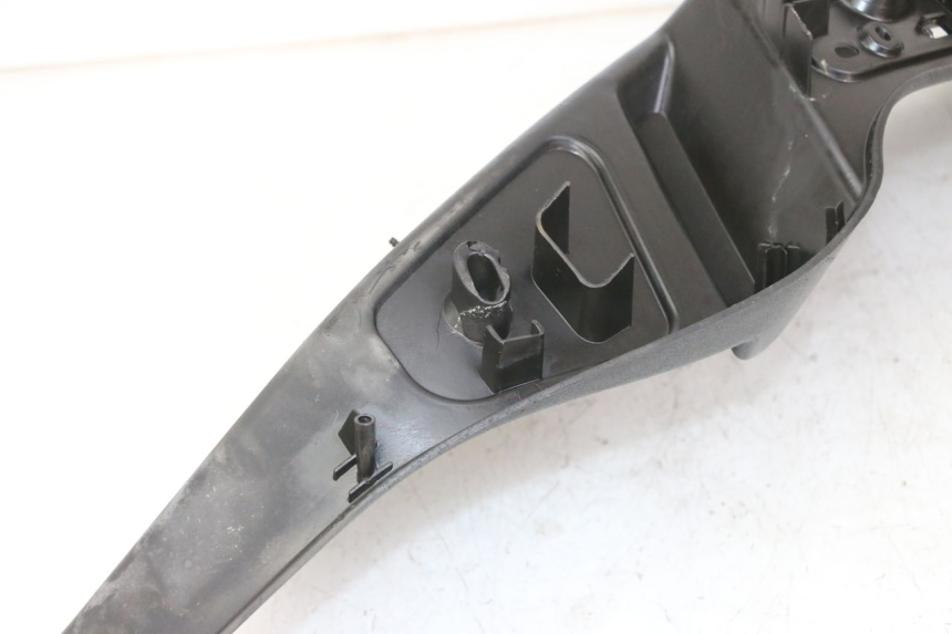photo de MARCHE PIED GAUCHE PIAGGIO MP3 500 (2011 - 2015)