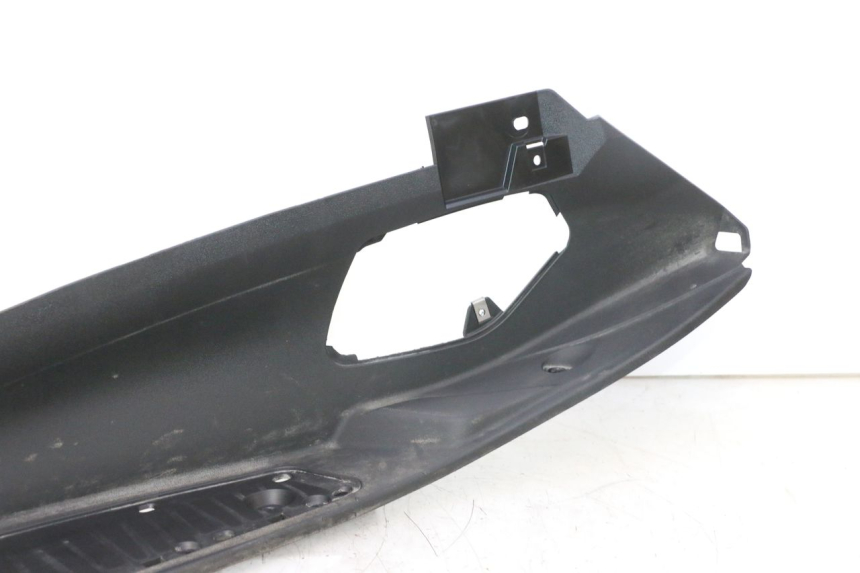 photo de MARCHE PIED GAUCHE PIAGGIO MP3 500 (2016 - 2018) - Zoom état d’usage