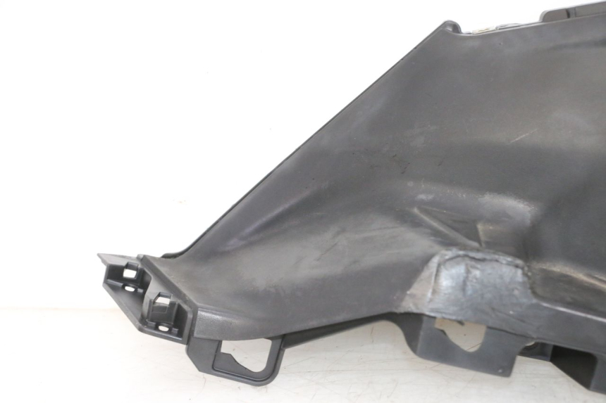 photo de MARCHE PIED GAUCHE SYM ORBIT III 3 4T 50 (2018 - 2021) - Inspection visuelle