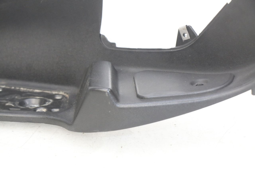 photo de MARCHE PIED GAUCHE PIAGGIO MP3 500 (2011 - 2015)