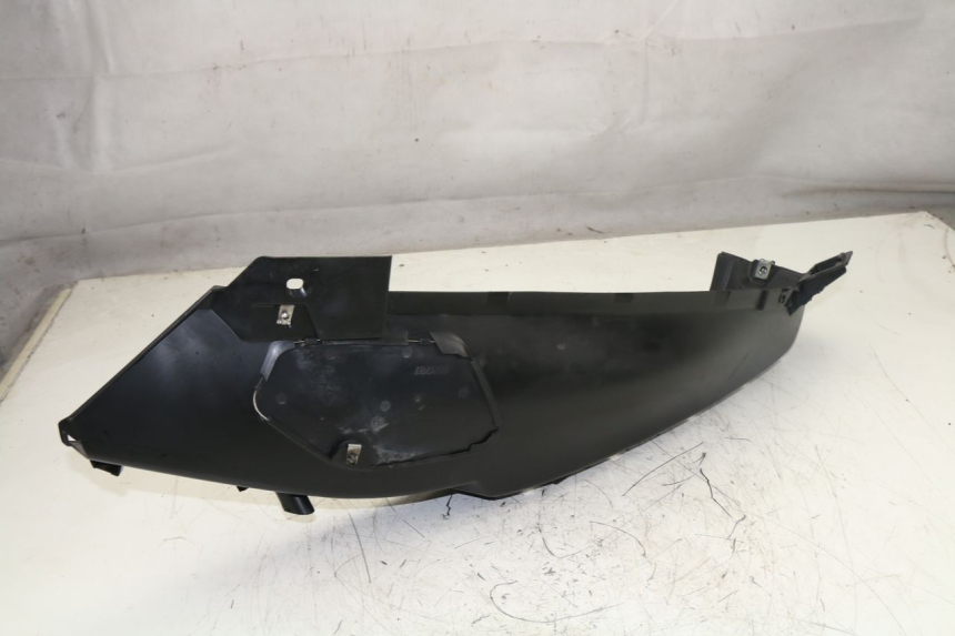 photo de MARCHE PIED GAUCHE PIAGGIO MP3 500 (2011 - 2015)