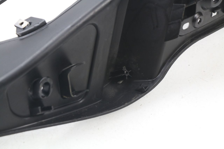 photo de MARCHE PIED GAUCHE PIAGGIO MP3 LT 300 (2010 - 2016)
