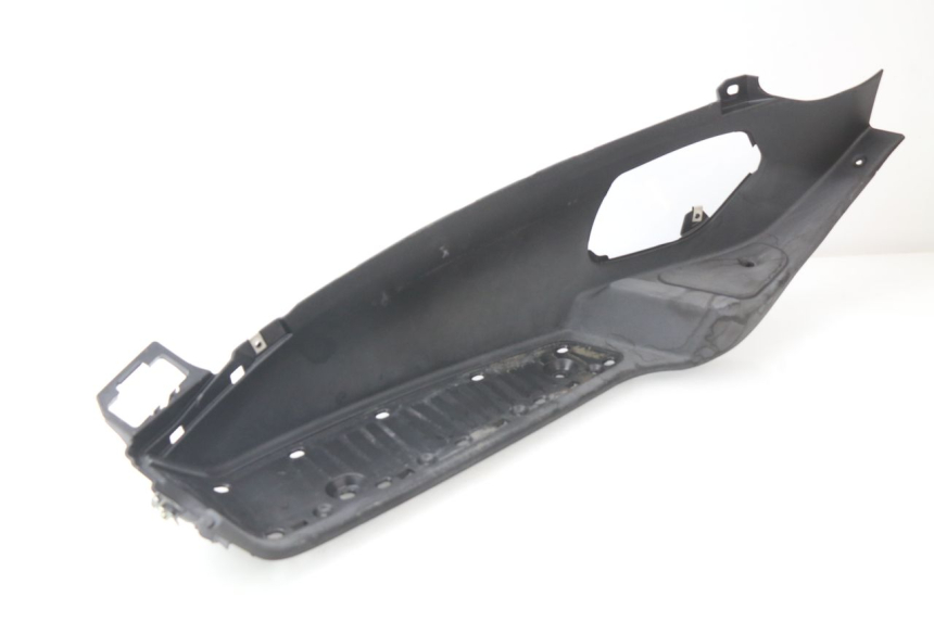 photo de MARCHE PIED GAUCHE PIAGGIO MP3 LT 300 (2010 - 2016)