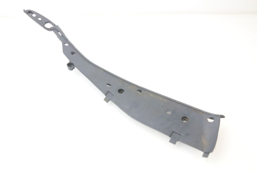 photo de MARCHE PIED GAUCHE PIAGGIO SKIPPER 125 (2000 - 2004)