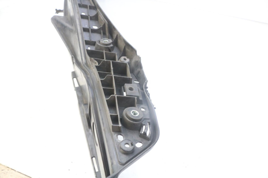 photo de MARCHE PIED GAUCHE SUZUKI AN BURGMAN 400 (2006 - 2010)