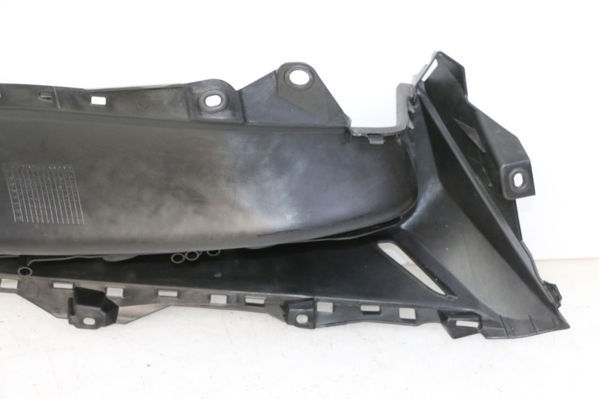 photo de MARCHE PIED GAUCHE YAMAHA XMAX X-MAX 125 (2021 - 2025)