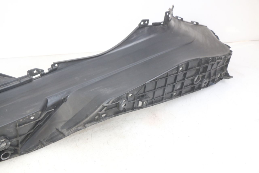 photo de MARCHE PIED GAUCHE YAMAHA YP MAJESTY 400 (2004 - 2008)