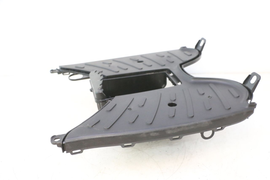 photo de MARCHE PIED PEUGEOT KISBEE 4T 50 (2023 - 2026) - Vue d’ensemble