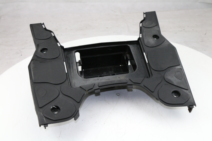 photo de MARCHE PIED KYMCO PEOPLE S 125 (2000 - 2008)