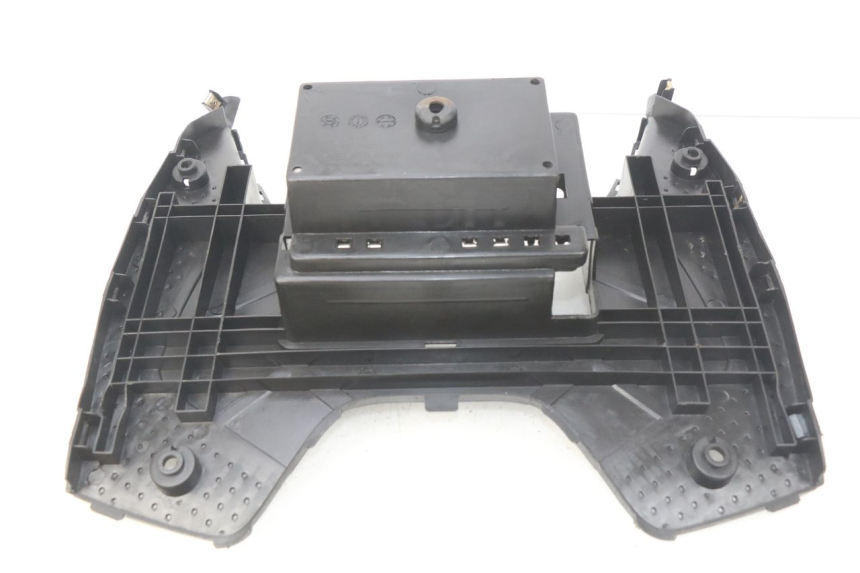 photo de MARCHE PIED KYMCO SUPER 8 4T 50 (2018 - 2020)