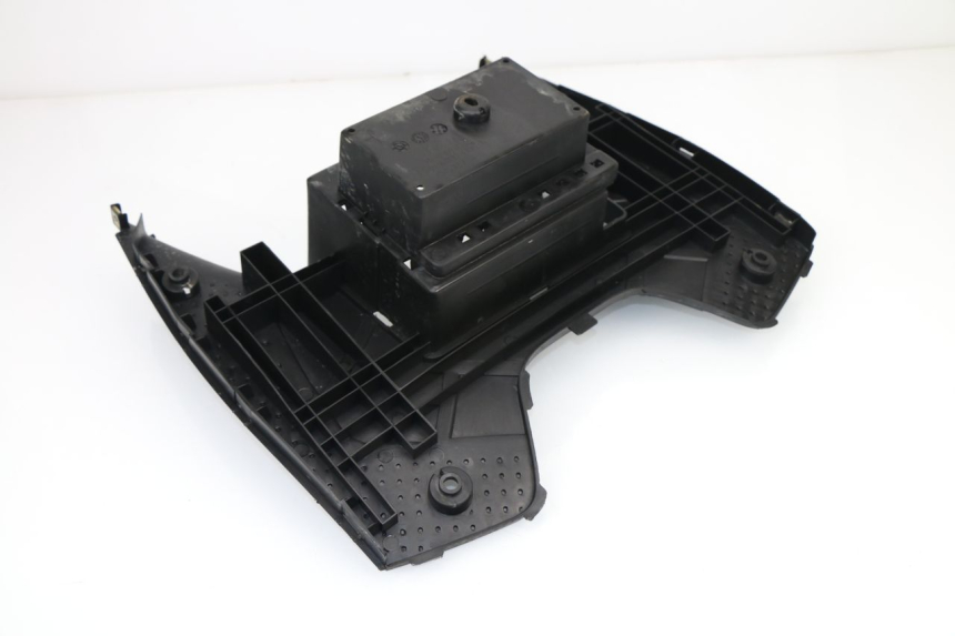 photo de MARCHE PIED KYMCO SUPER 8 4T 50 (2018 - 2020)