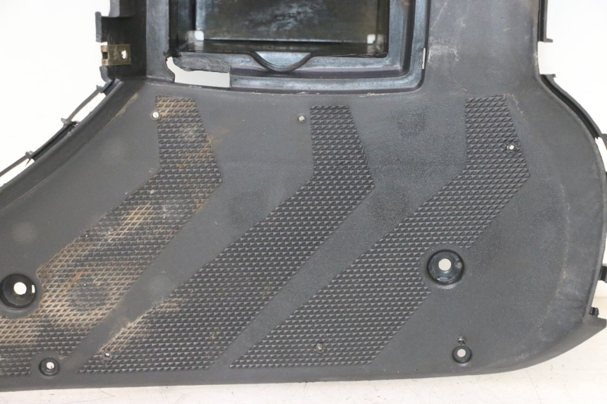 photo de MARCHE PIED KEEWAY MATRIX RX9 125 (2006 - 2007) - Marquages et références
