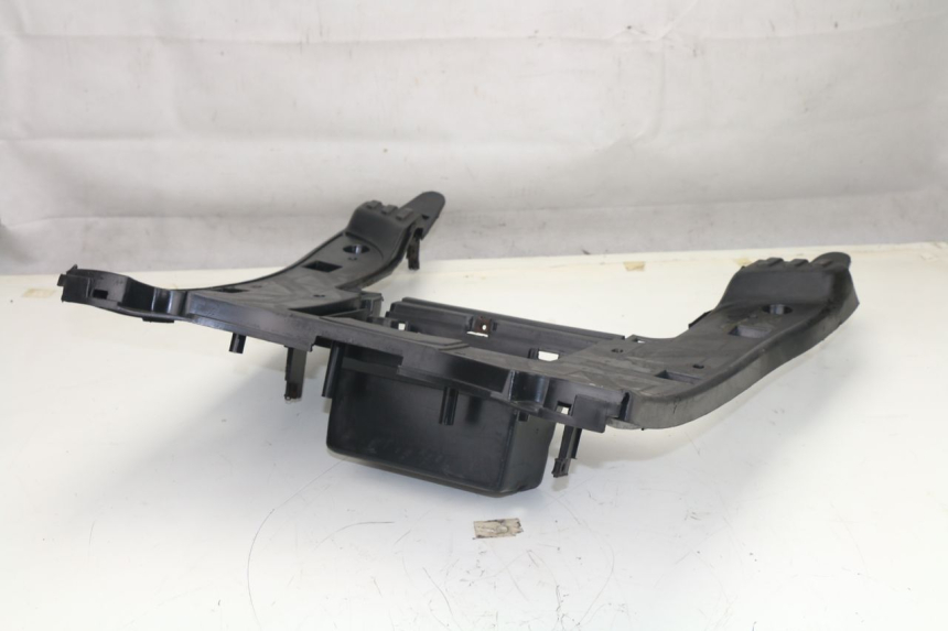photo de MARCHE PIED MBK FLAME 125 (2000 - 2004)