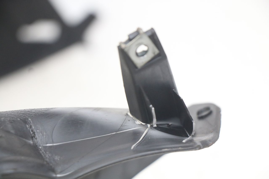 photo de MARCHE PIED MBK SKYCRUISER 125 (2010 - 2013)