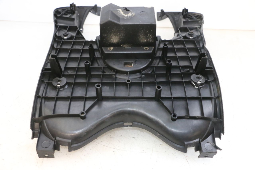 photo de MARCHE PIED YAMAHA NEO'S NEOS 2T 50 (1998 - 2007) - Points de fixation