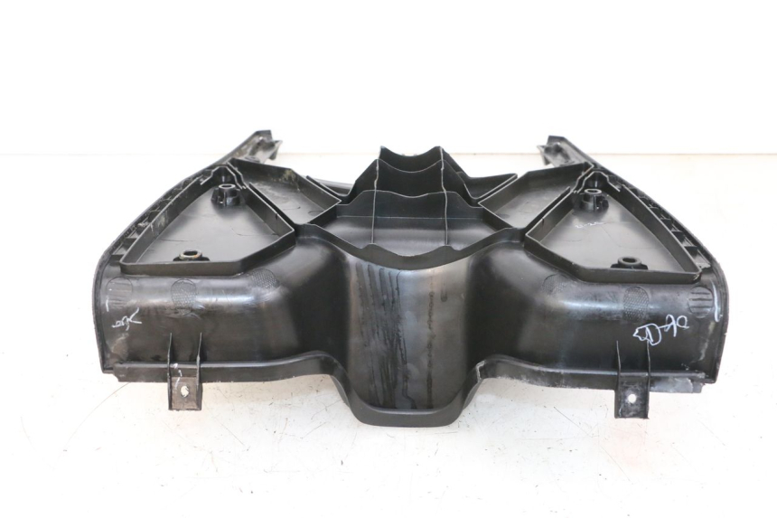 photo de MARCHE PIED PIAGGIO NEW TYPHOON 50 (2018 - 2021) - Zoom état d’usage