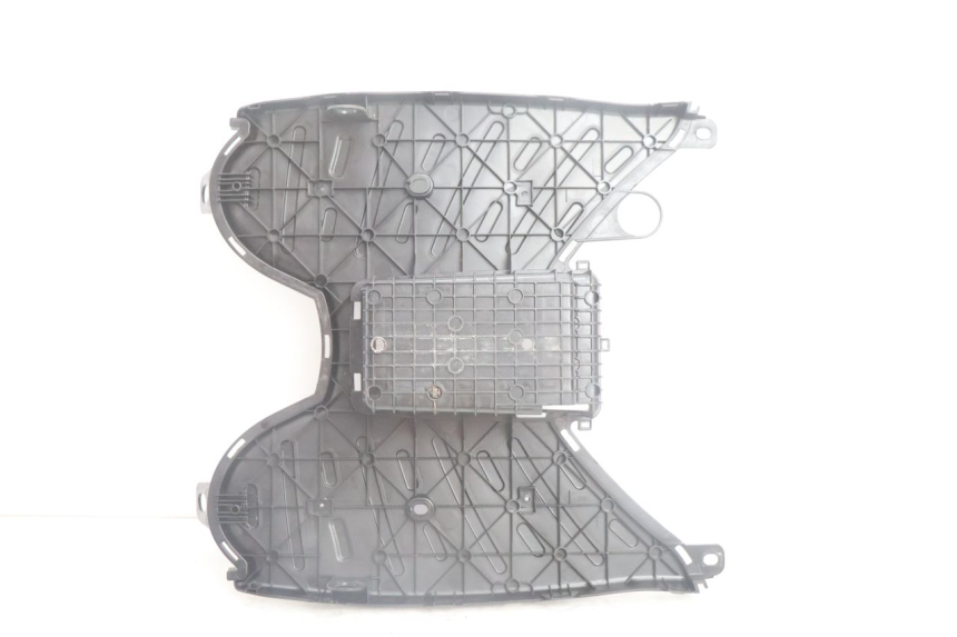 photo de MARCHE PIED PEUGEOT STREETZONE NAKED 2T 50 (2014 - 2018) - Points de fixation