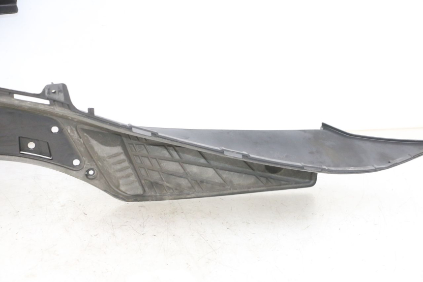 photo de MARCHE PIED SUZUKI UH BURGMAN 125 (2002 - 2006)