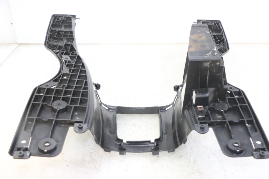 photo de MARCHE PIED SUZUKI UH BURGMAN 125 (2002 - 2006)