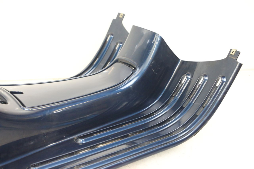 photo de MARCHE PIED PIAGGIO VESPA LX 125 (2005 - 2010) - Vue d’ensemble