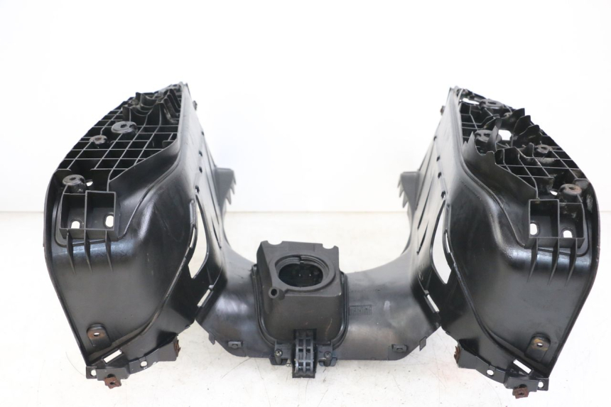 photo de MARCHE PIED YAMAHA X-MAX XMAX 250 (2006 - 2009)