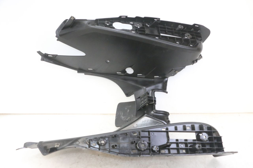 photo de MARCHE PIED YAMAHA X-MAX XMAX 125 (2010 - 2014)