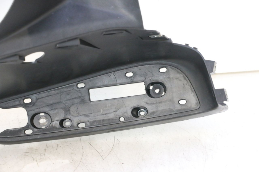 photo de MARCHE PIED YAMAHA X-MAX XMAX 125 (2010 - 2013) - Zoom état d’usage