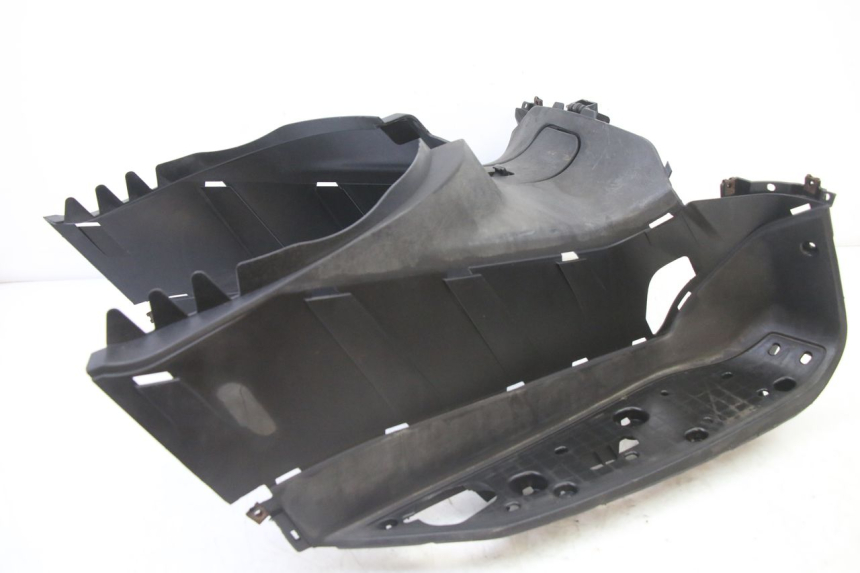 photo de MARCHE PIED YAMAHA XMAX X-MAX 125 (2006 - 2009)