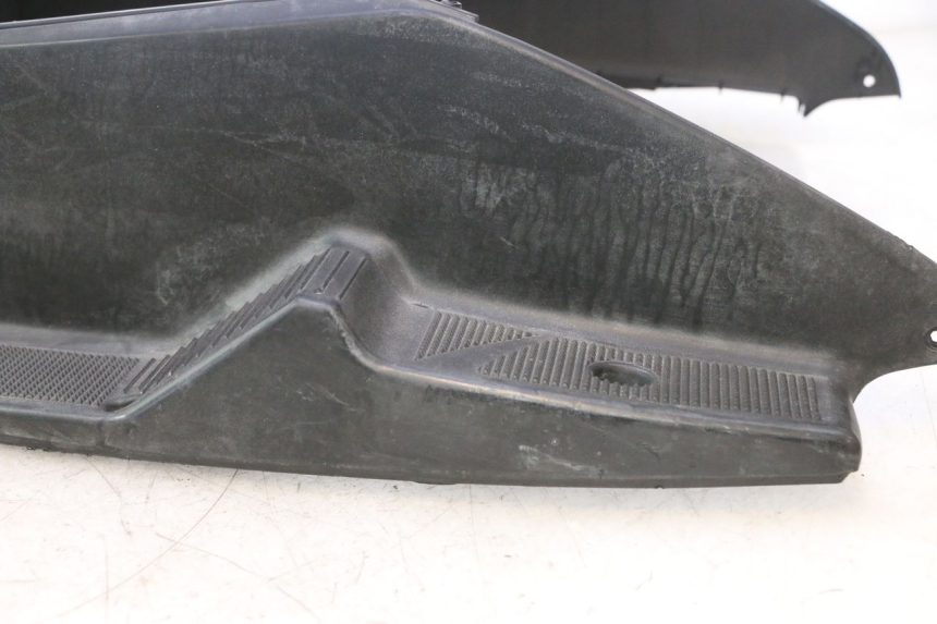 photo de MARCHE PIED YAMAHA YP MAJESTY 125 (2002 - 2006) - Pièce contrôlée