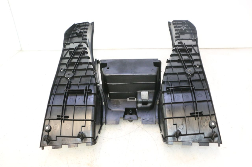 photo de MARCHE PIED YAMAHA YP MAJESTY 125 (2002 - 2006) - Zoom qualité