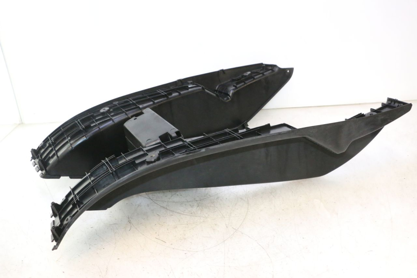 photo de MARCHE PIED YAMAHA YP MAJESTY 125 (2002 - 2006) - Aperçu profil