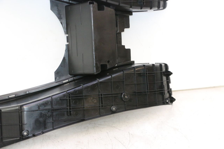 photo de MARCHE PIED YAMAHA YP MAJESTY 125 (2002 - 2006) - Pièce contrôlée
