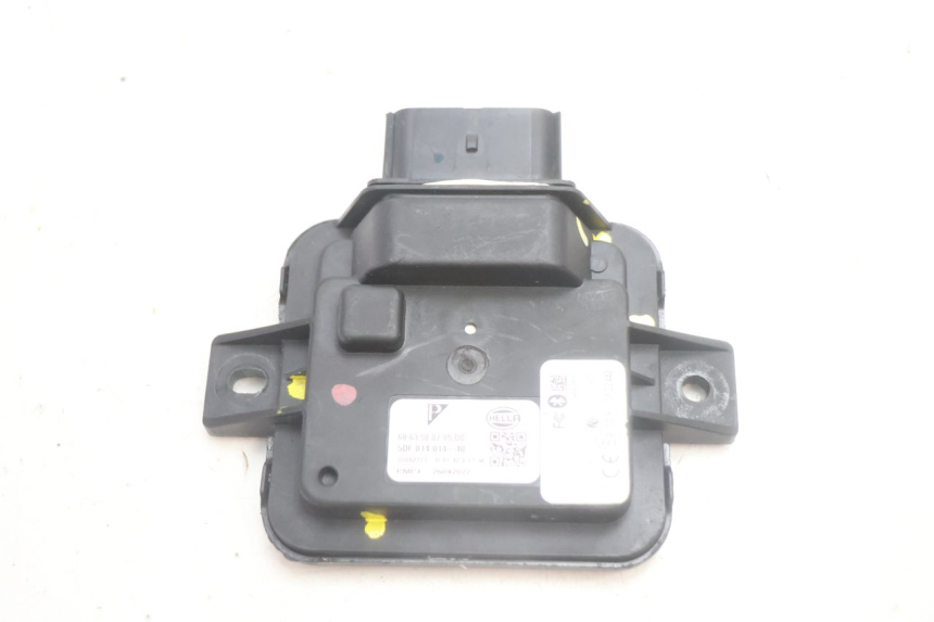 photo de MODULE D'INTERFACE PIAGGIO MP3 HPE 530 (2022 - 2026) - Autre angle de vue