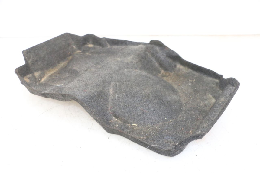 photo de MOQUETTE COFFRE SUZUKI BURGMAN 650 (2013 - 2020)