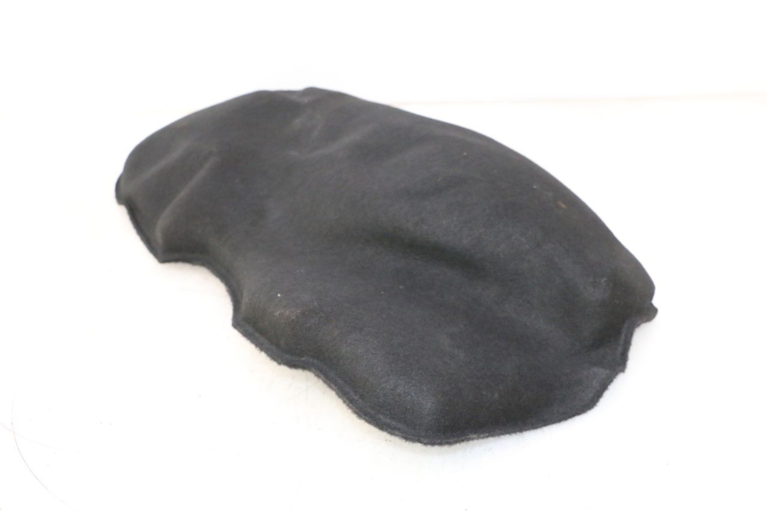 photo de MOQUETTE COFFRE KYMCO LIKE 125 (2009 - 2016) - Détail de la pièce