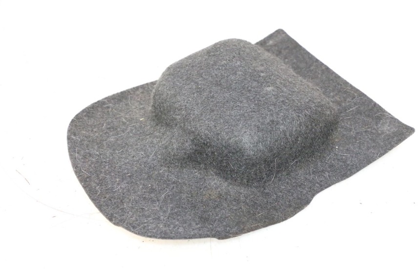 photo de MOQUETTE COFFRE SYM MIO 50 (2005 - 2010) - Zoom état d’usage