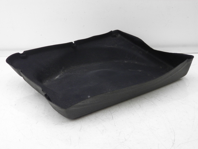 photo de TAPIS DE COFFRE PIAGGIO X9 EVOLUTION 125 (2003 - 2007)