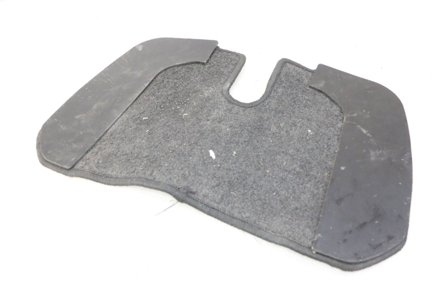 photo de MOQUETTE COFFRE HONDA ST PAN EUROPEAN 1300 (2002 - 2013)