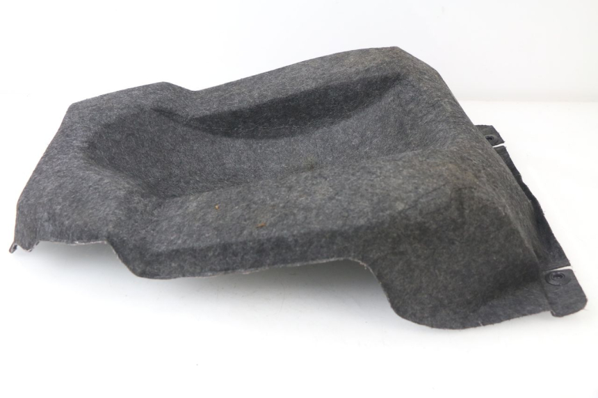 photo de TAPIS DE COFFRE SUZUKI AN BURGMAN 400 (2006 - 2010)