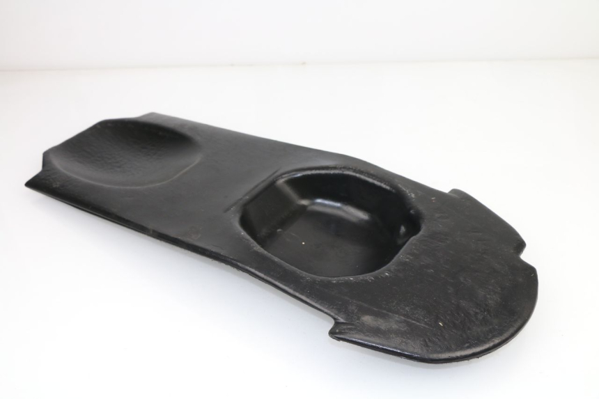photo de MOQUETTE COFFRE SYM GTS 250 (2005 - 2008)