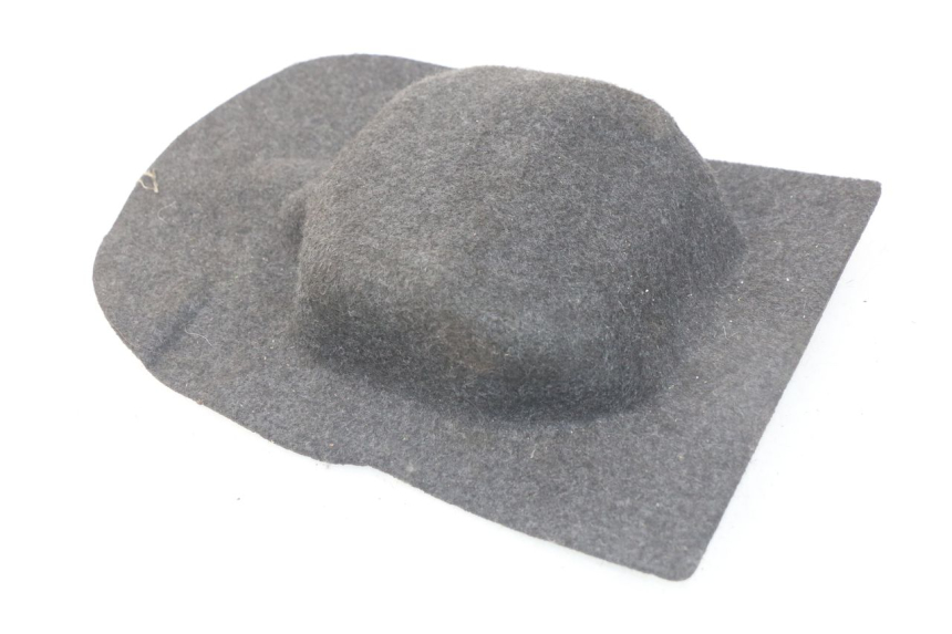 photo de MOQUETTE COFFRE SYM MIO 100 (2006 - 2017)