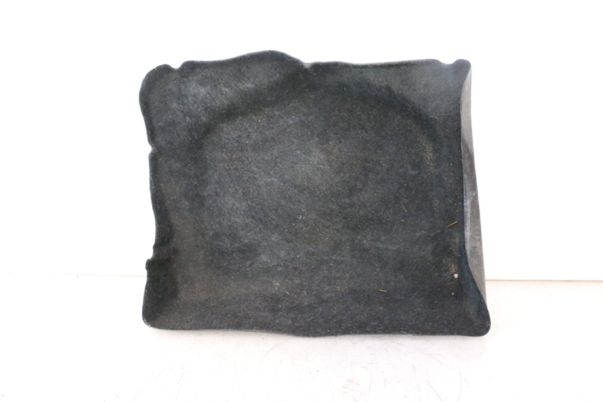 photo de MOQUETTE COFFRE PIAGGIO X9 AMALFI 180 (2000 - 2003) - Vue principale