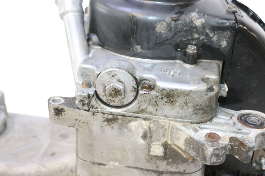 photo de MOTEUR KYMCO AGILITY 4T 10" 50 (2005 - 2018) - Vue d’ensemble