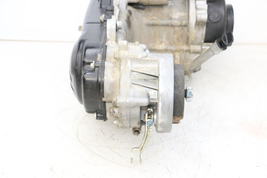 photo de MOTEUR KYMCO AGILITY 4T 50 (2018 - 2022) - Points de fixation