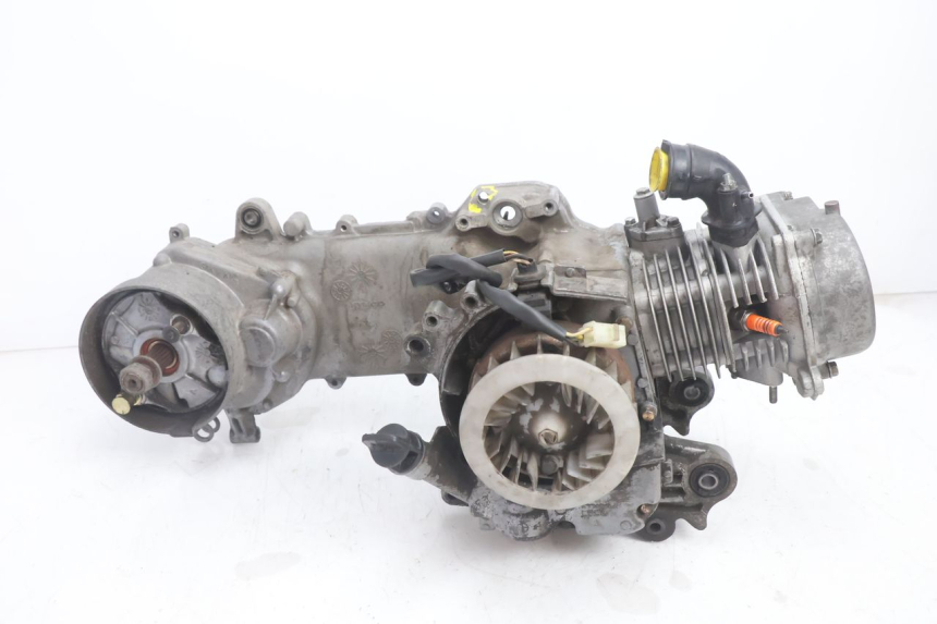 photo de MOTEUR KYMCO AGILITY 4T 50 (2005 - 2018) - Points de fixation