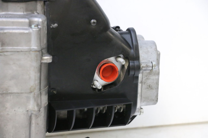 photo de MOTEUR KYMCO AGILITY CITY 16P 125 (2015 - 2024) - Angle alternatif
