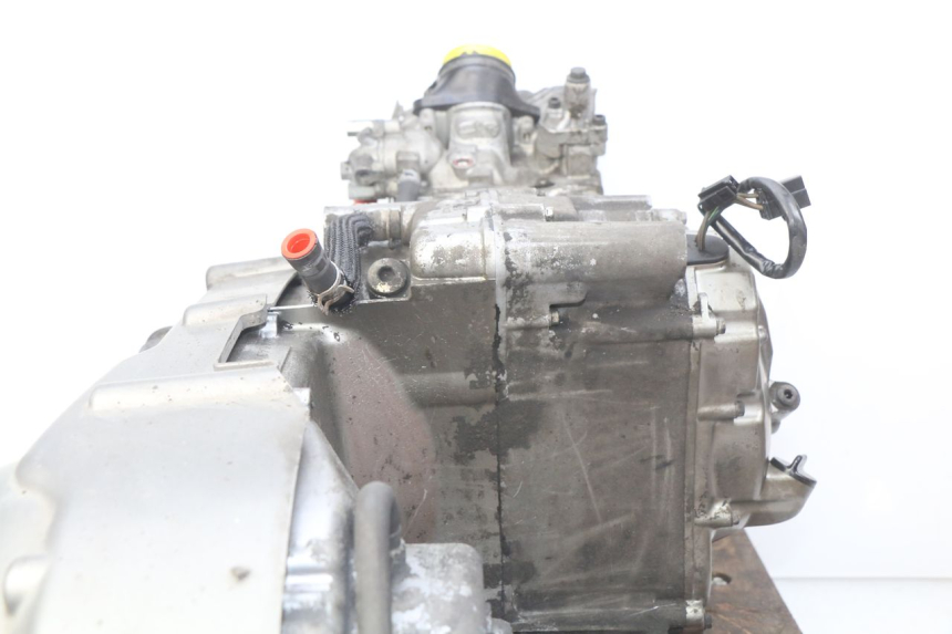 photo de MOTEUR SUZUKI AN BURGMAN 400 (2006 - 2010) - Zoom composants