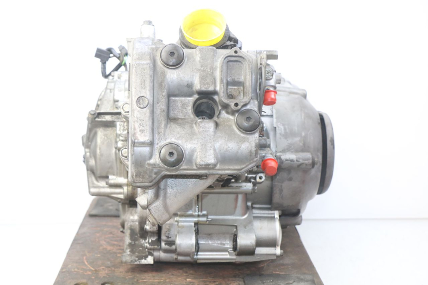 photo de MOTEUR SUZUKI AN BURGMAN 400 (2006 - 2010) - Vue d’ensemble