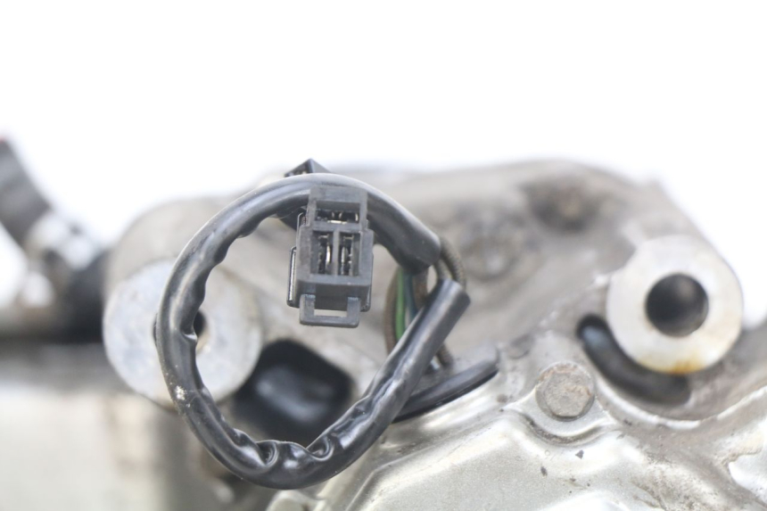 photo de MOTEUR SUZUKI AN BURGMAN 400 (2006 - 2010) - Marquages et références