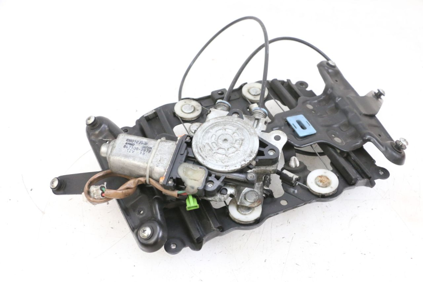 photo de MOTEUR BULLE SUZUKI BURGMAN 650 (2013 - 2020)